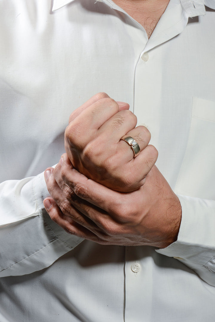 The Sovereign Wedding Band