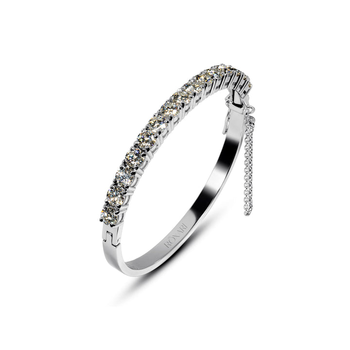 Buy 0.5 carat Moissanite diamond Bracelet in Pakistan 