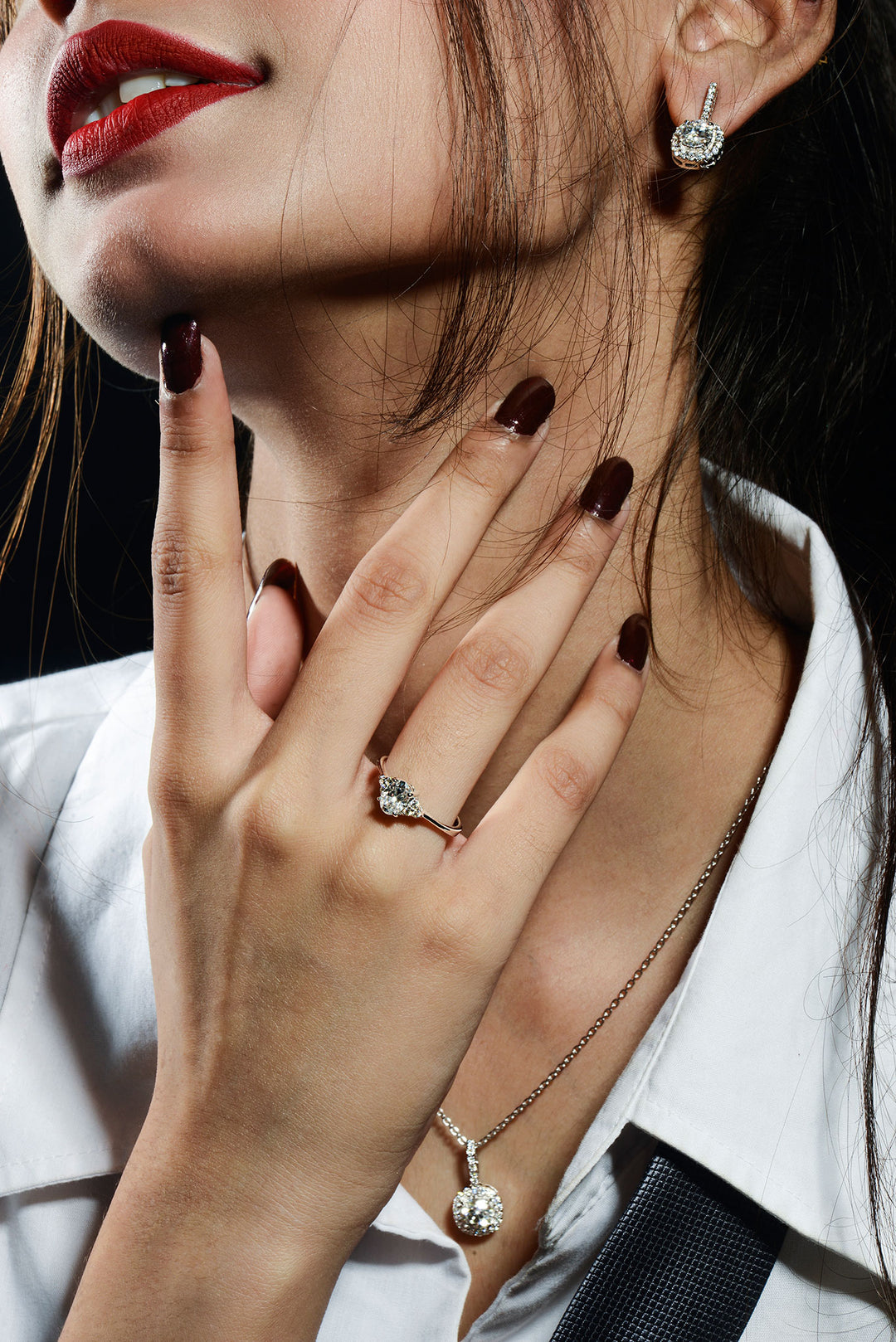 1  Carat Moissanite Diamond  Ovalé Ring in Pakistan 