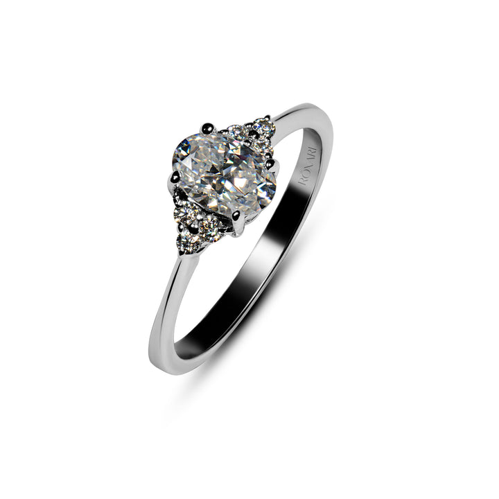 1  Carat Moissanite Diamond Lustrous Ovalé Ring in Pakistan 