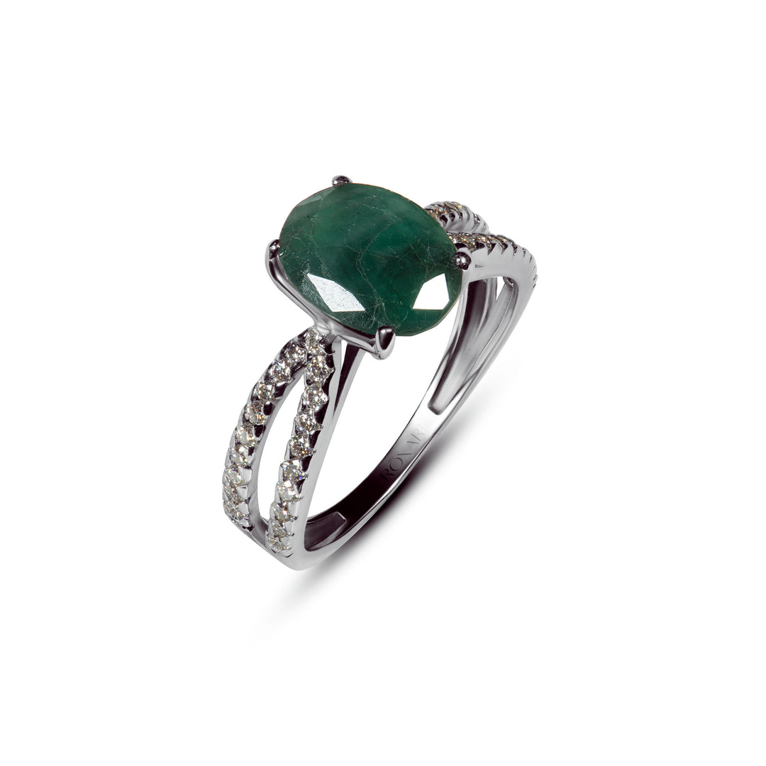 natural emerald for women