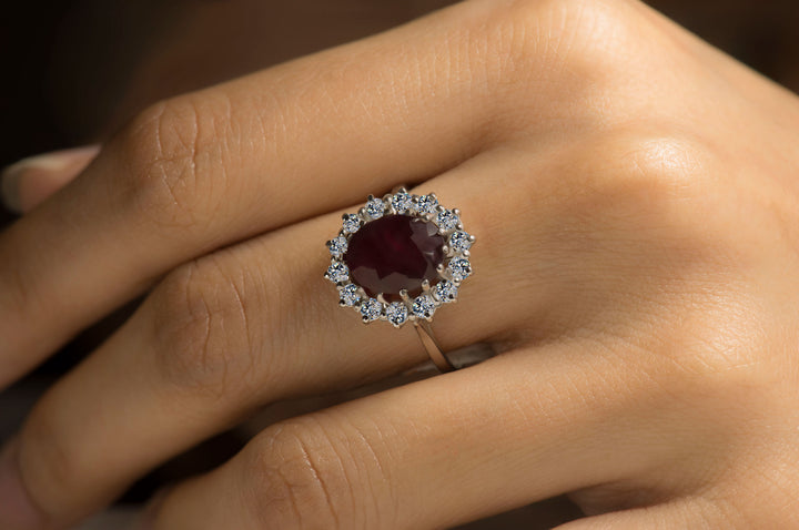 Diana ring Ruby stone