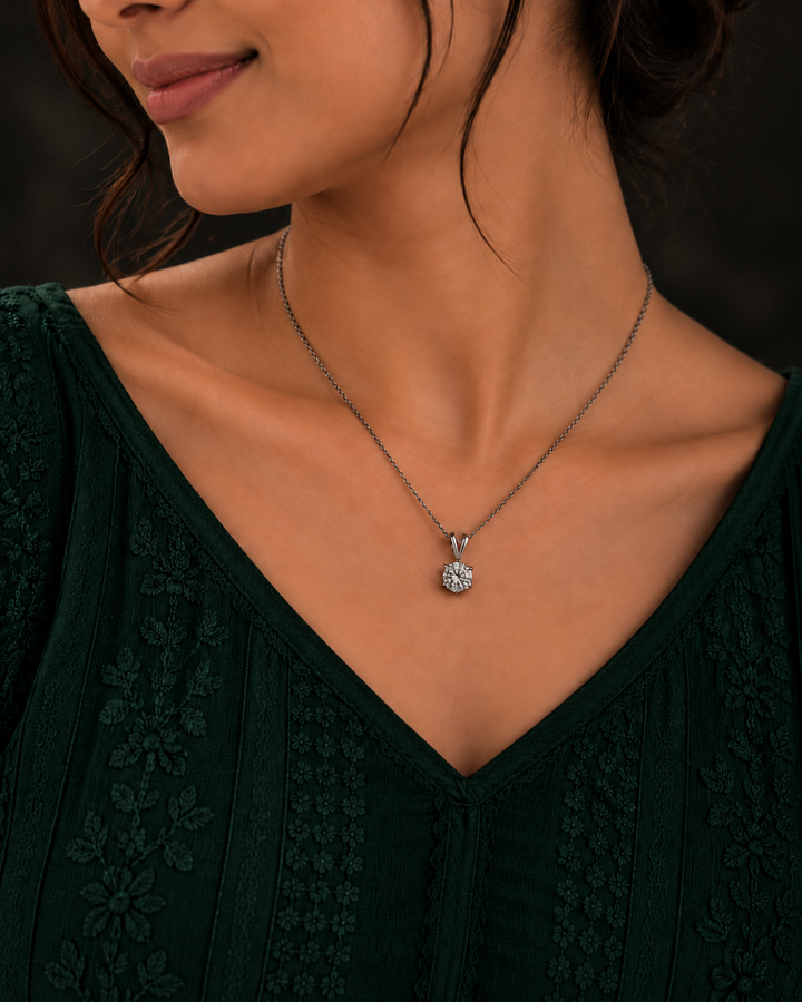 1 Carat Divine Hexa Pendant