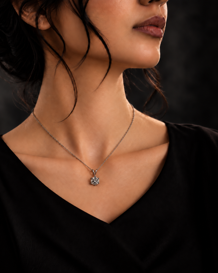 5 Carat Noble Luxe Pendant