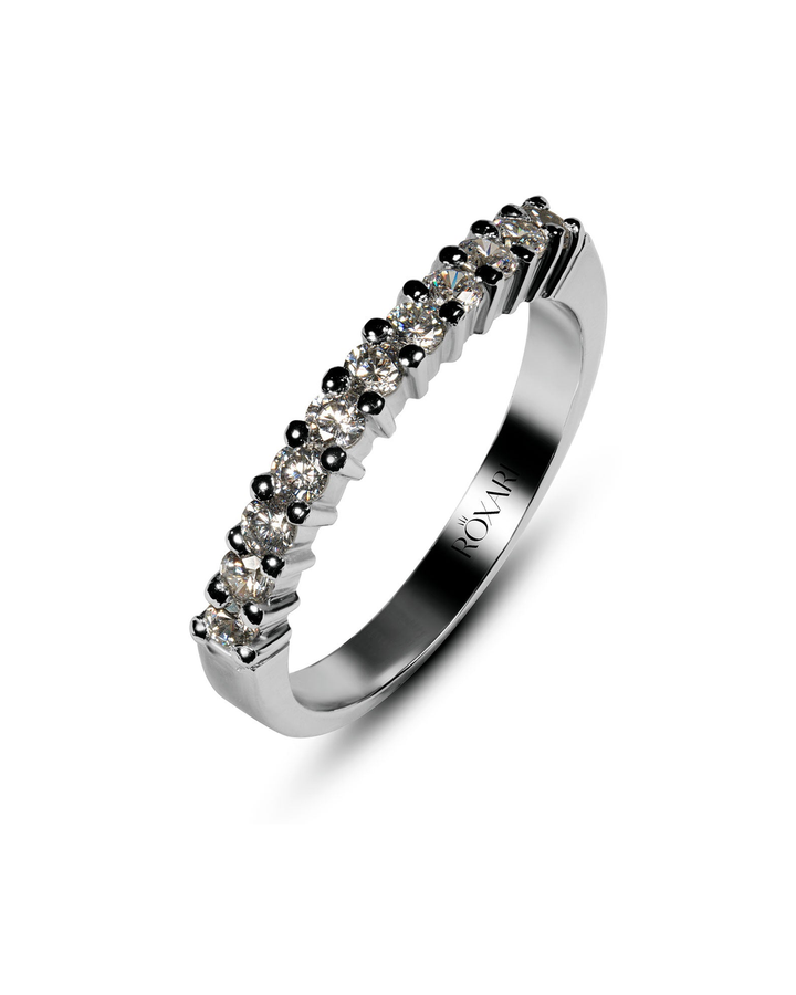 Moissanite diamond eternity ring in 925 sterling silver
